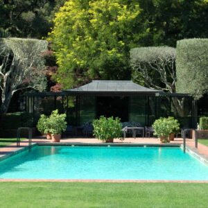 Senior Gardener